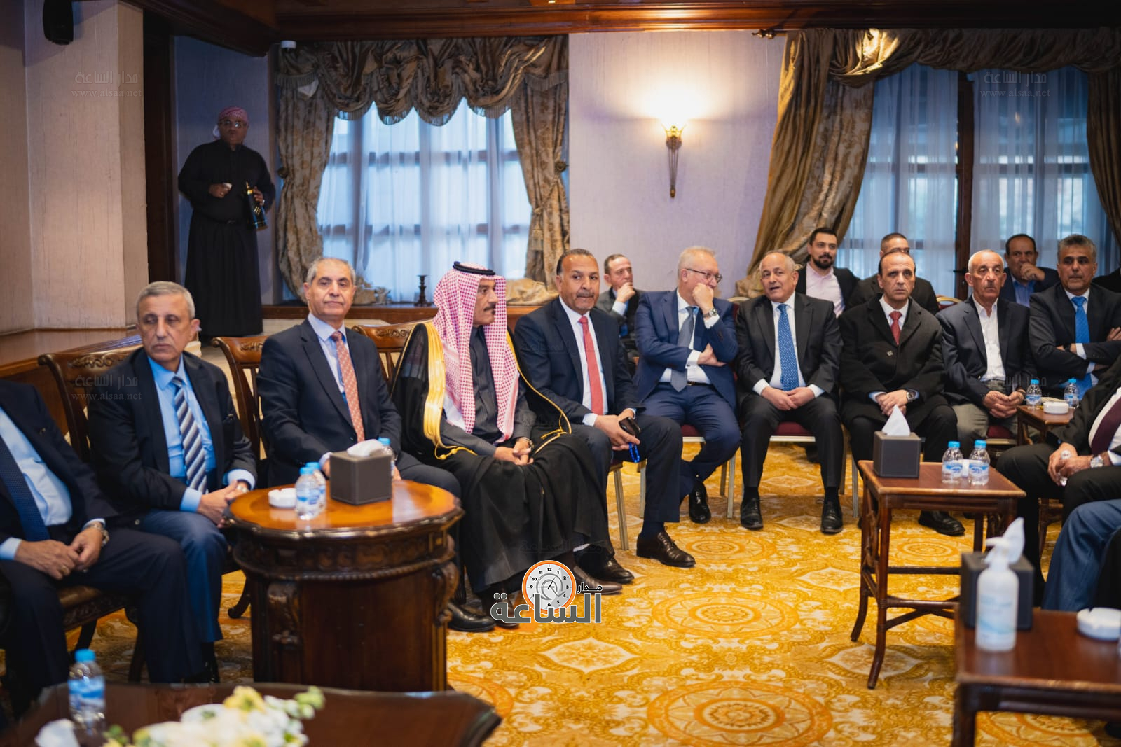 Madar Al-Saa Images 0.6007280421404028