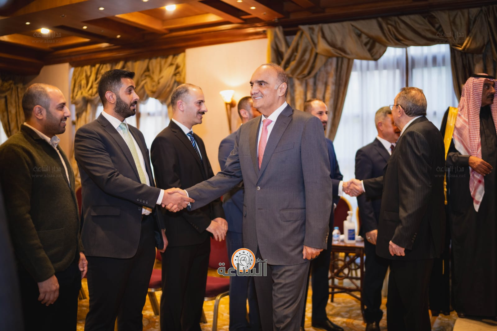 Madar Al-Saa Images 0.9231038508874932