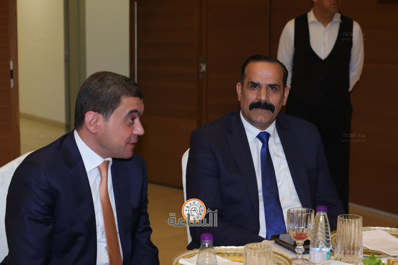 Madar Al-Saa Images 0.8295841555321802