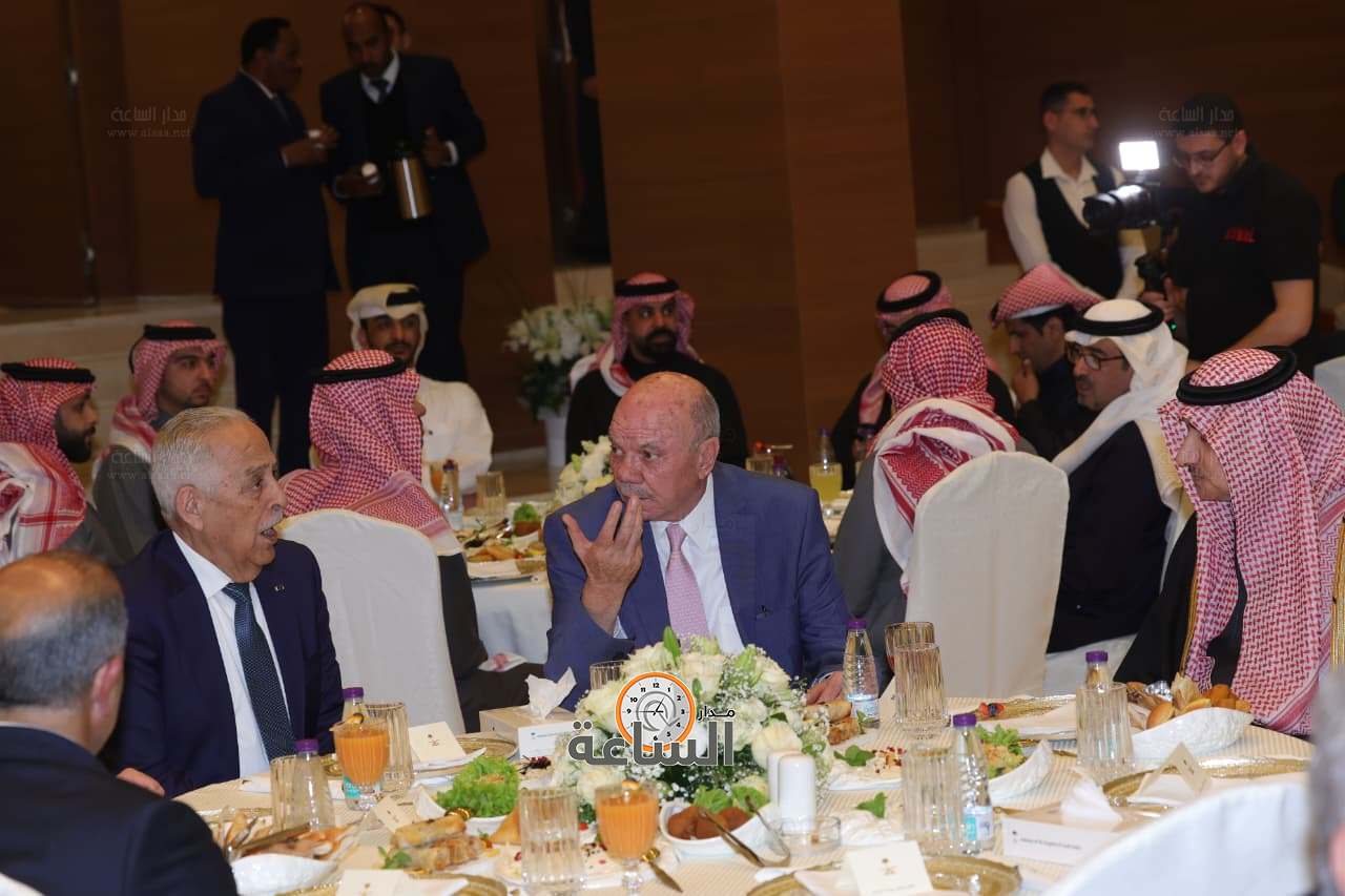 Madar Al-Saa Images 0.370232483338776