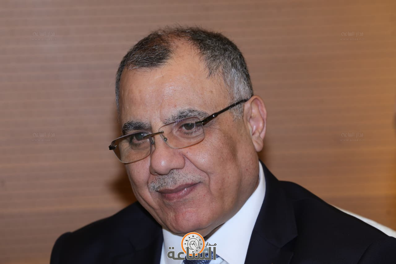 Madar Al-Saa Images 0.8584975513464513