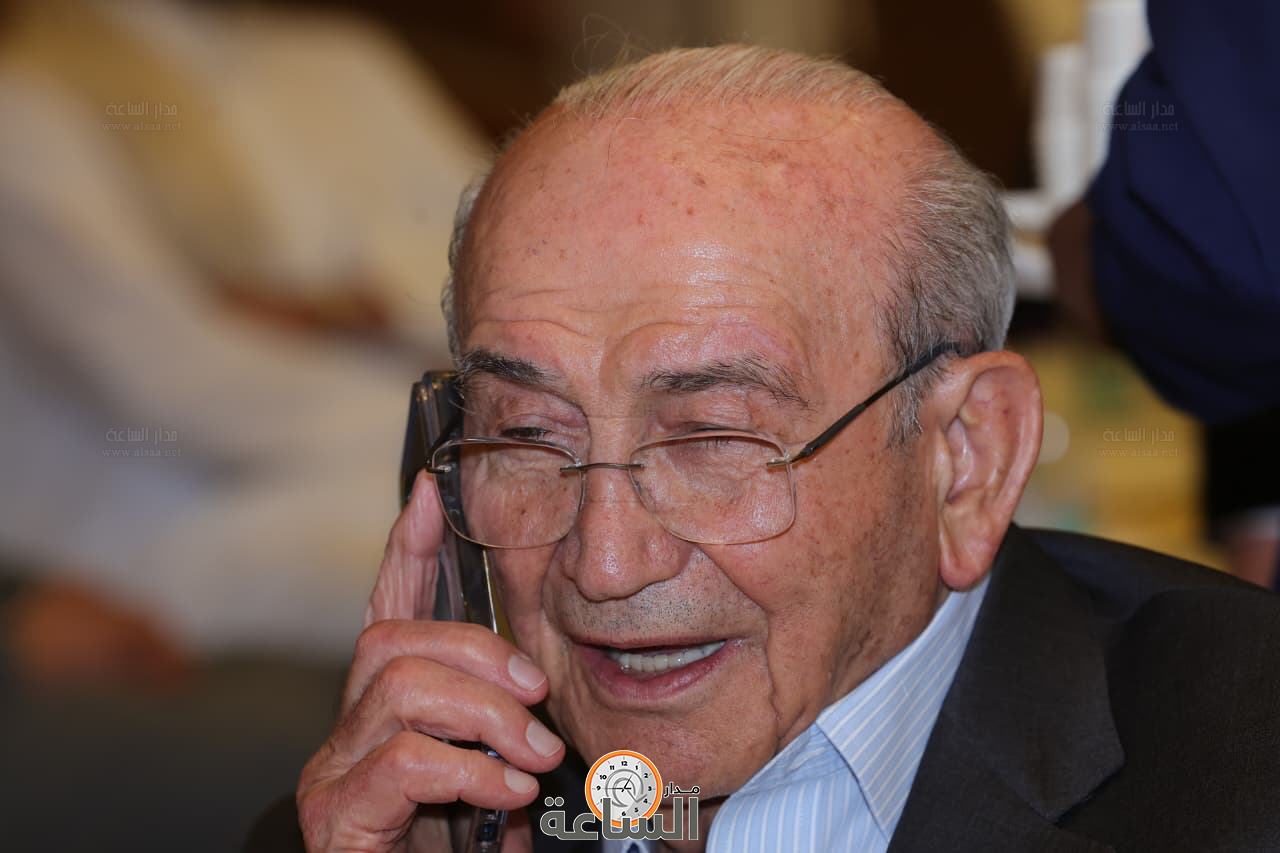 Madar Al-Saa Images 0.15857176807262852