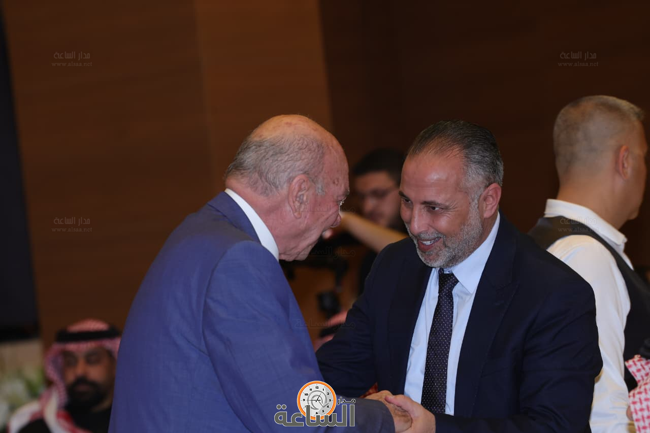 Madar Al-Saa Images 0.3590634439638941