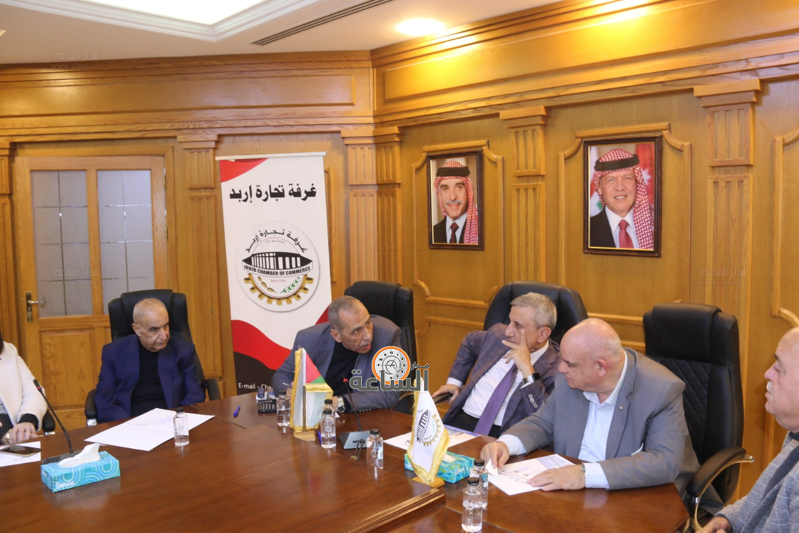 Madar Al-Saa Images 0.18253568870112358