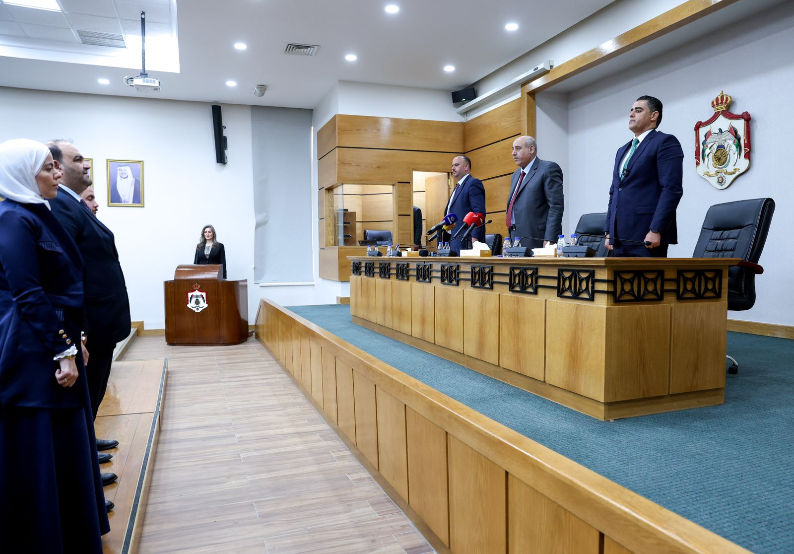 Madar Al-Saa Images 0.6823967233886321