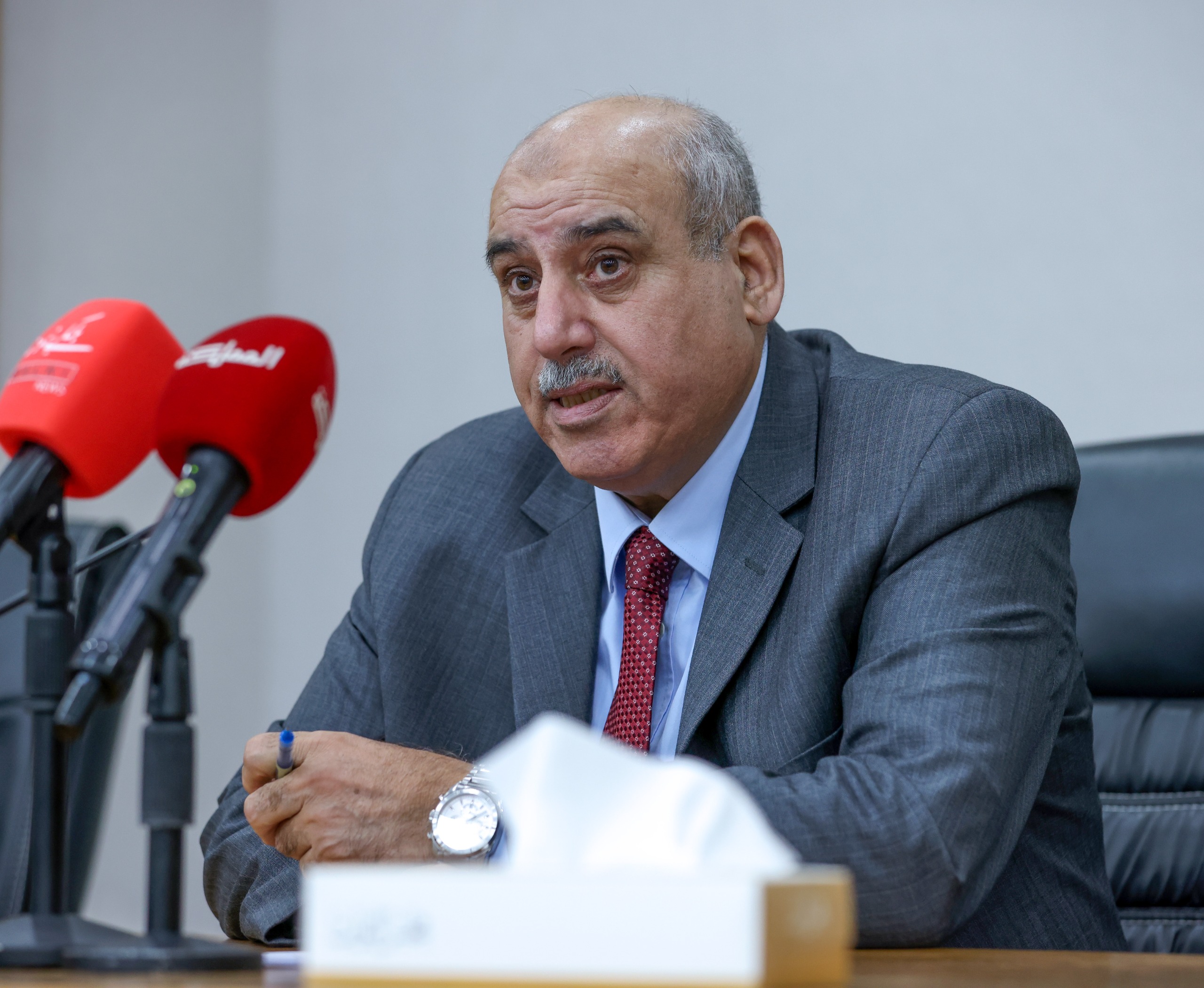 Madar Al-Saa Images 0.9457267246341126