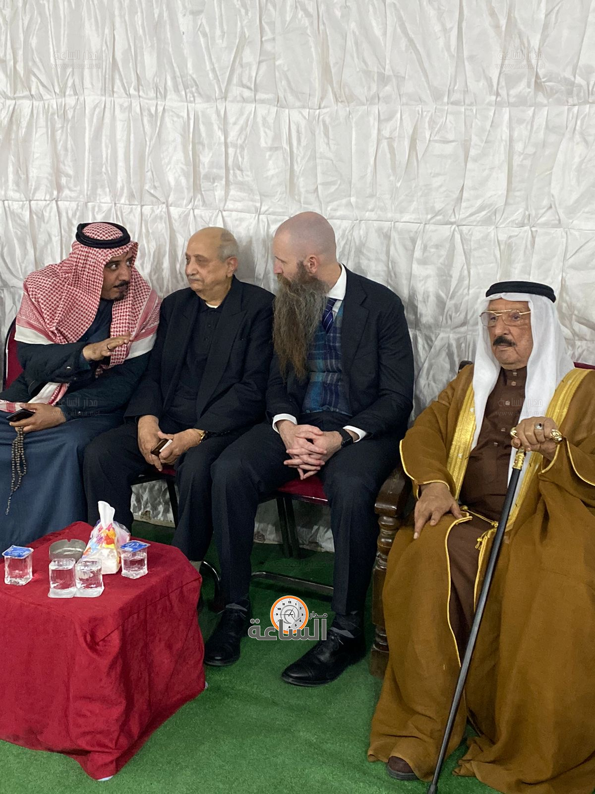 Madar Al-Saa Images 0.2730671733886467