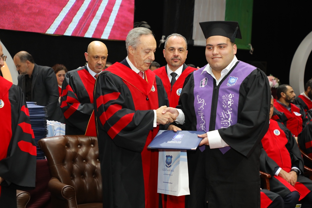 Madar Al-Saa Images 0.5733904186544904