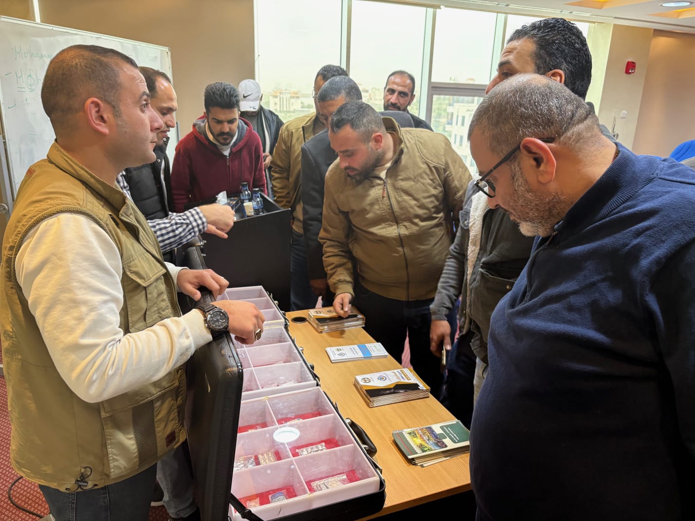 Madar Al-Saa Images 0.4811374881828522