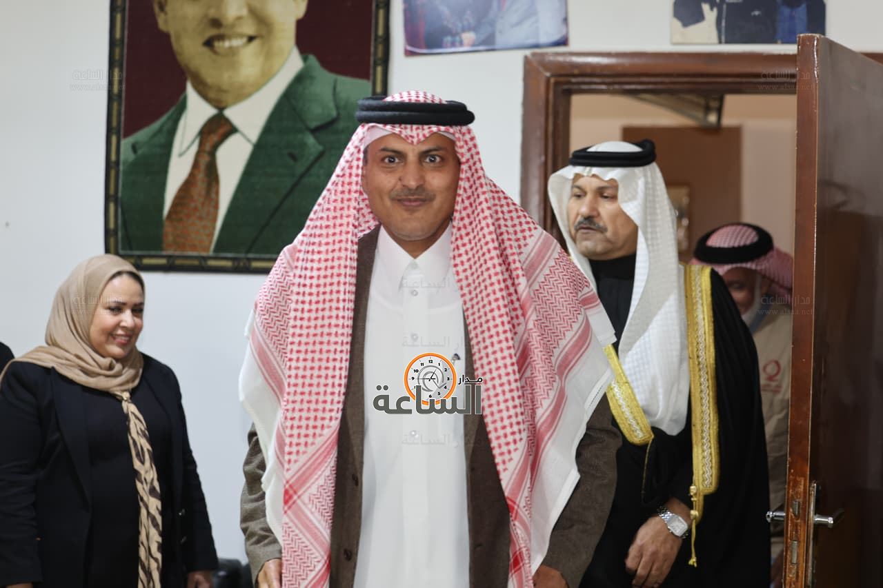 Madar Al-Saa Images 0.06716467306667817