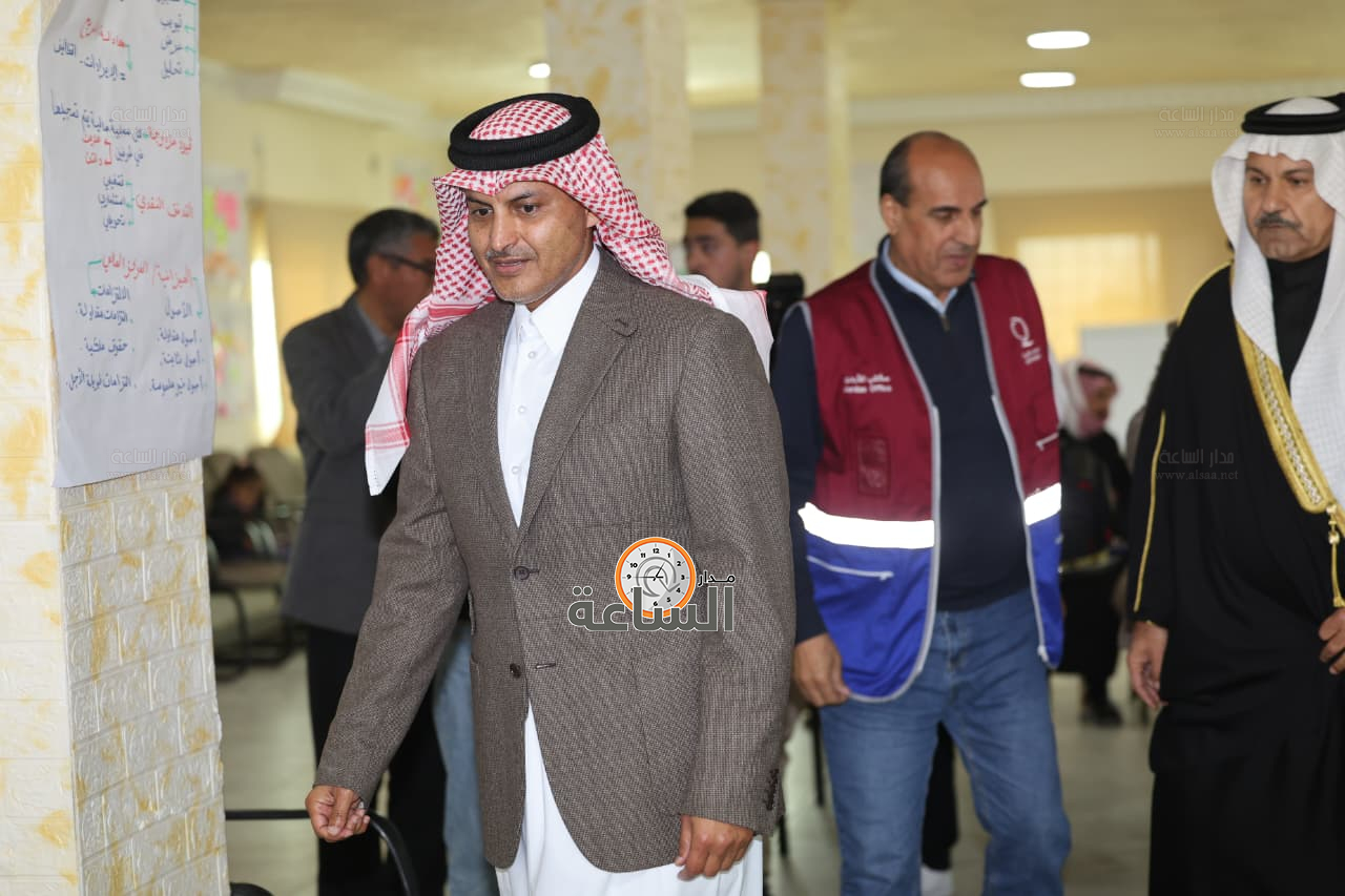 Madar Al-Saa Images 0.38856852989279744