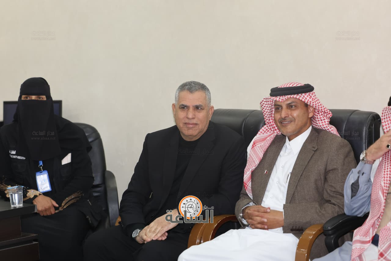 Madar Al-Saa Images 0.17225932310413283