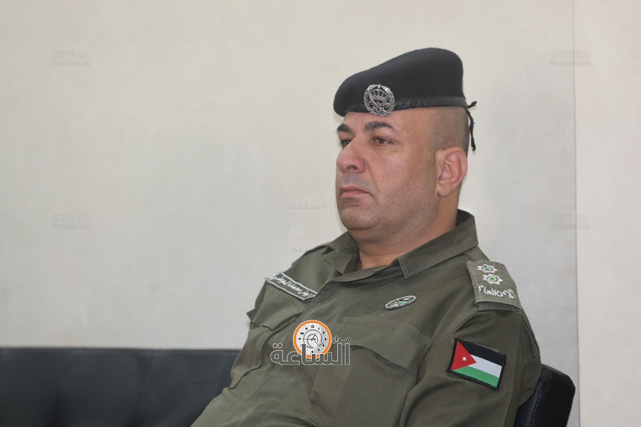 Madar Al-Saa Images 0.41849915864448584