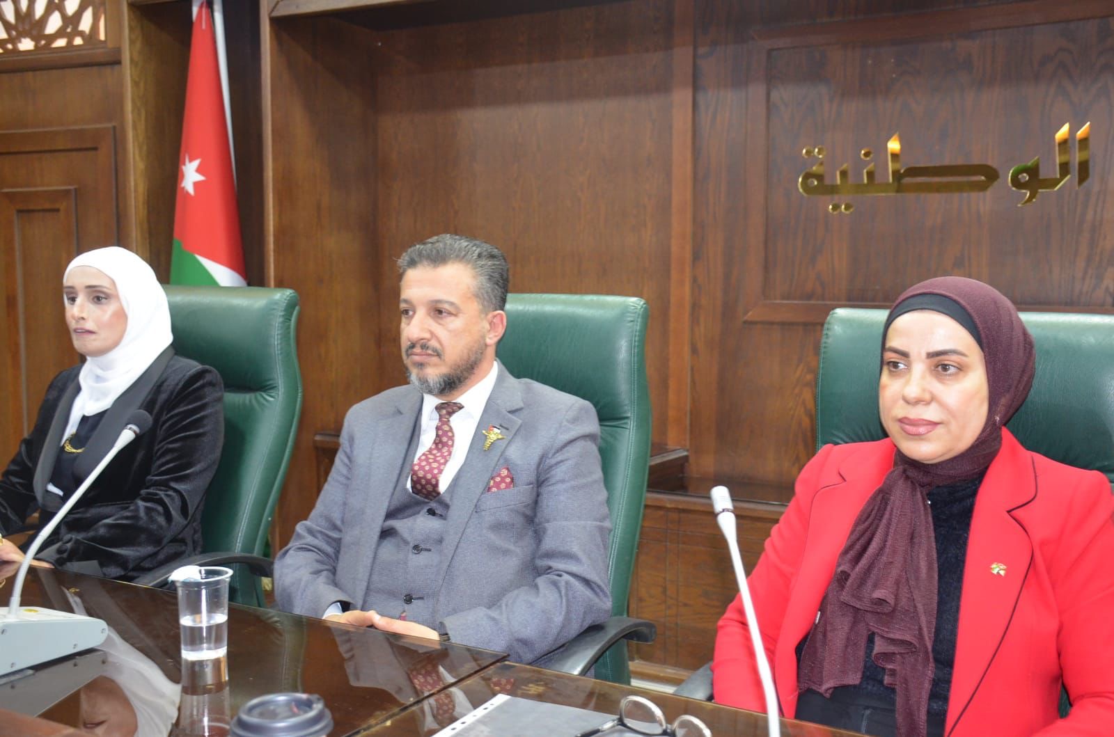 Madar Al-Saa Images 0.23607861024916343