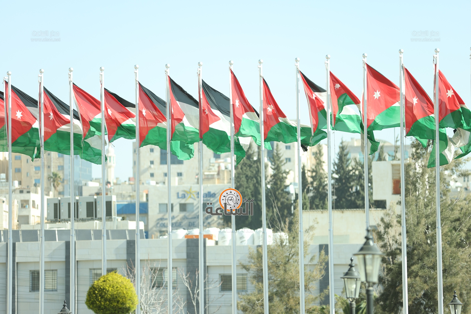 Madar Al-Saa Images 0.6467532054667898