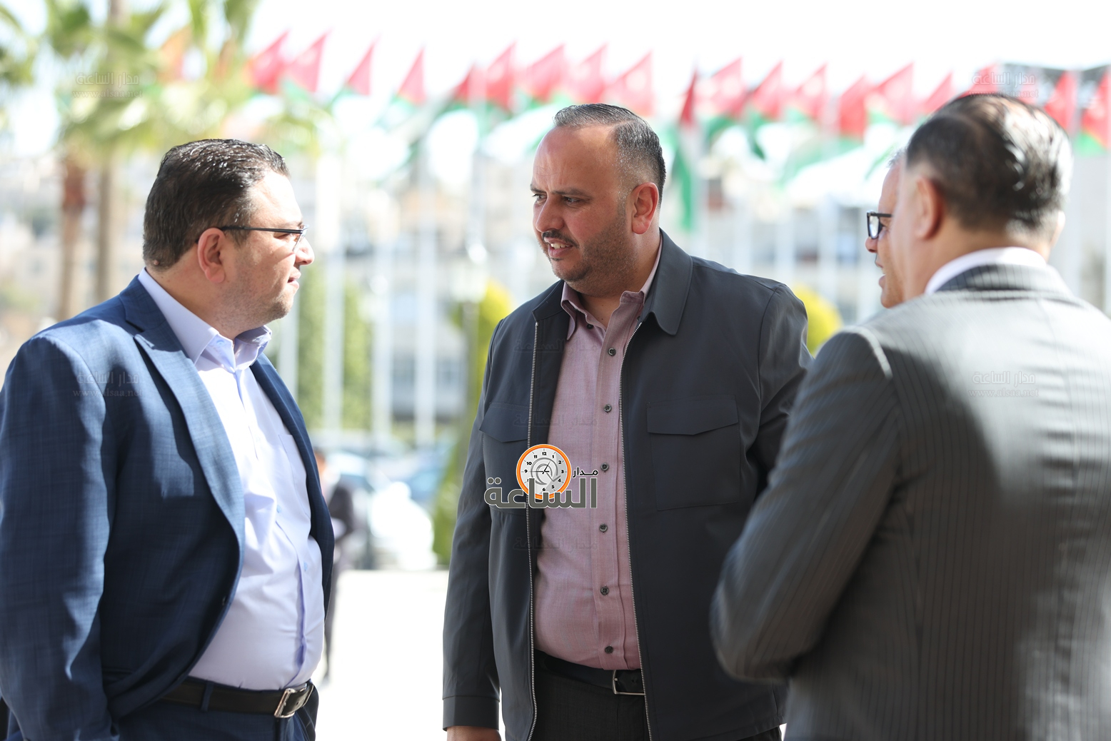 Madar Al-Saa Images 0.46689500685424834