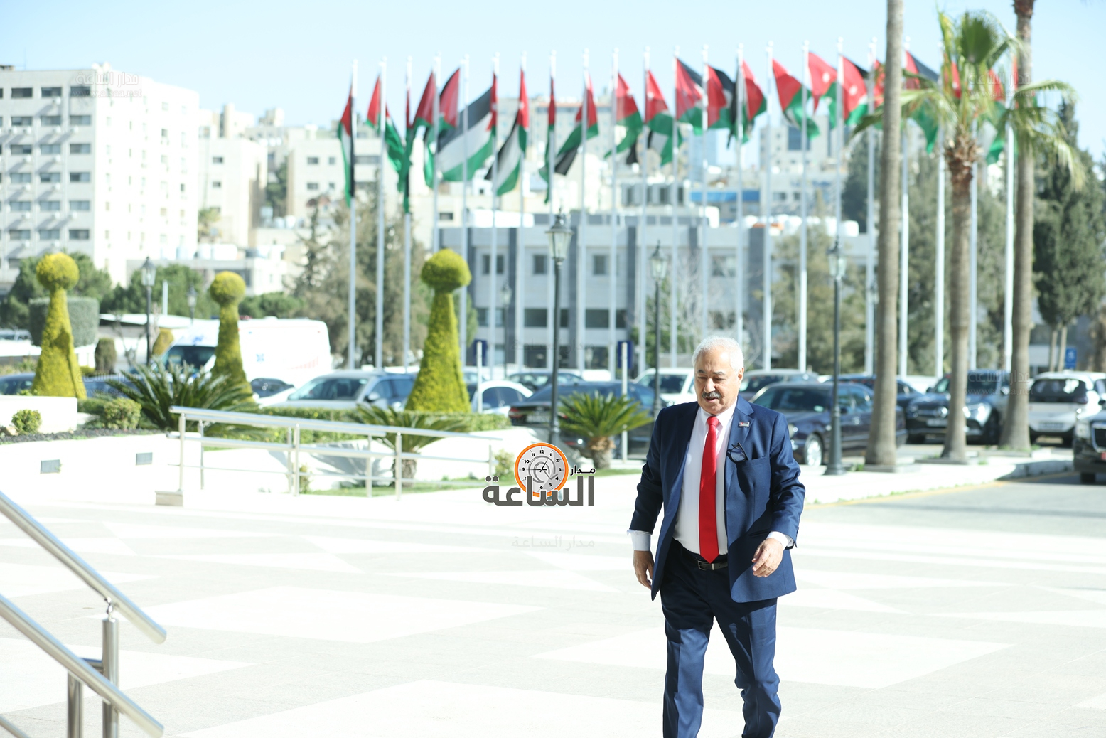 Madar Al-Saa Images 0.5371055109918998