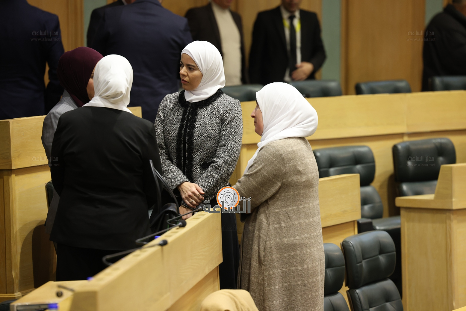 Madar Al-Saa Images 0.577777328134179