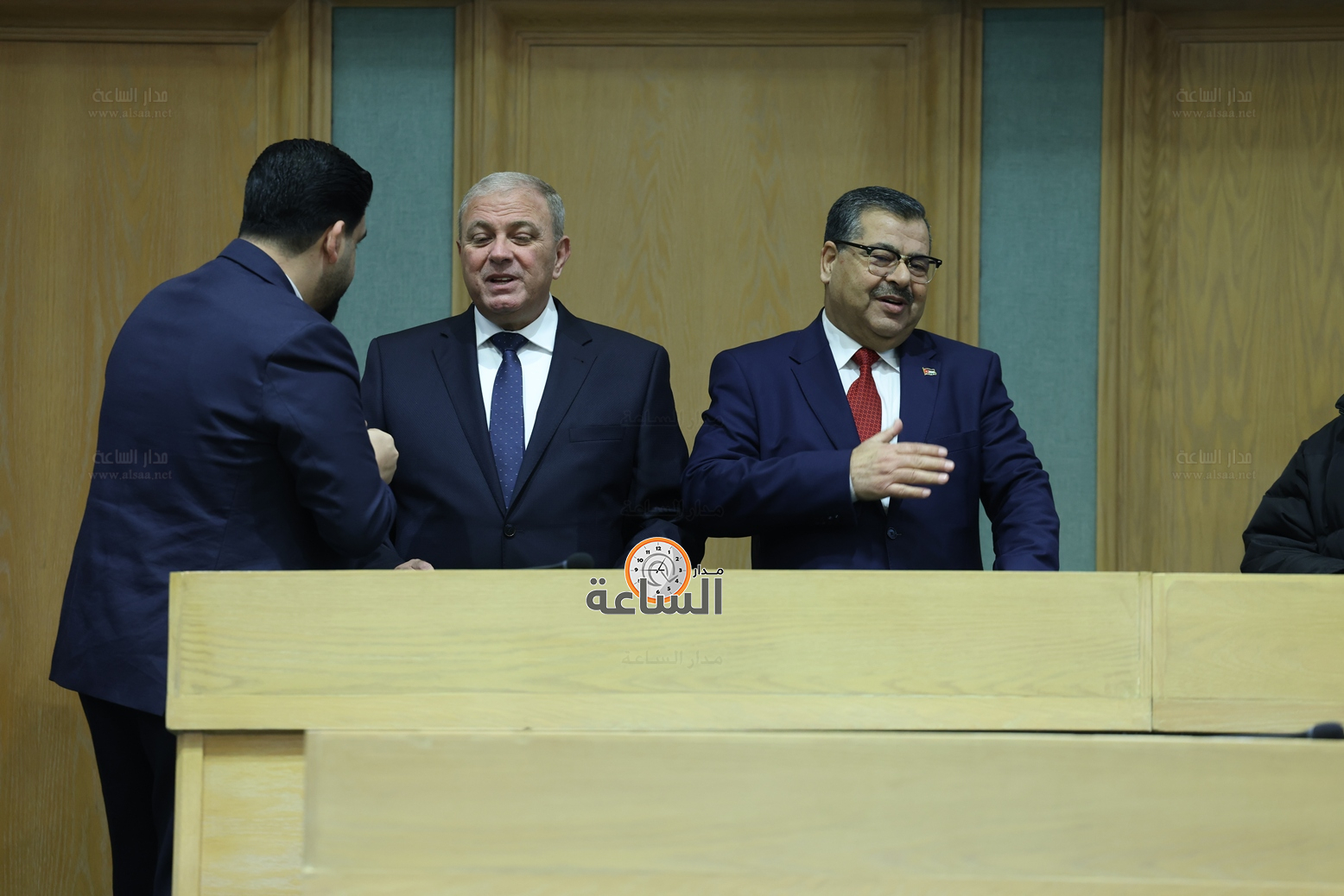 Madar Al-Saa Images 0.22560570639483923