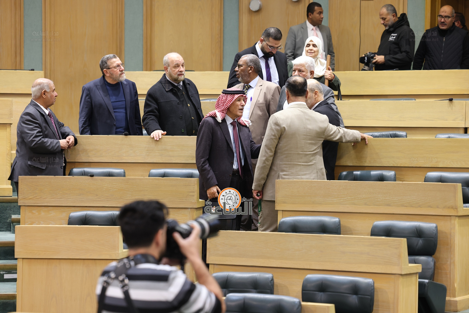 Madar Al-Saa Images 0.2463905858831703