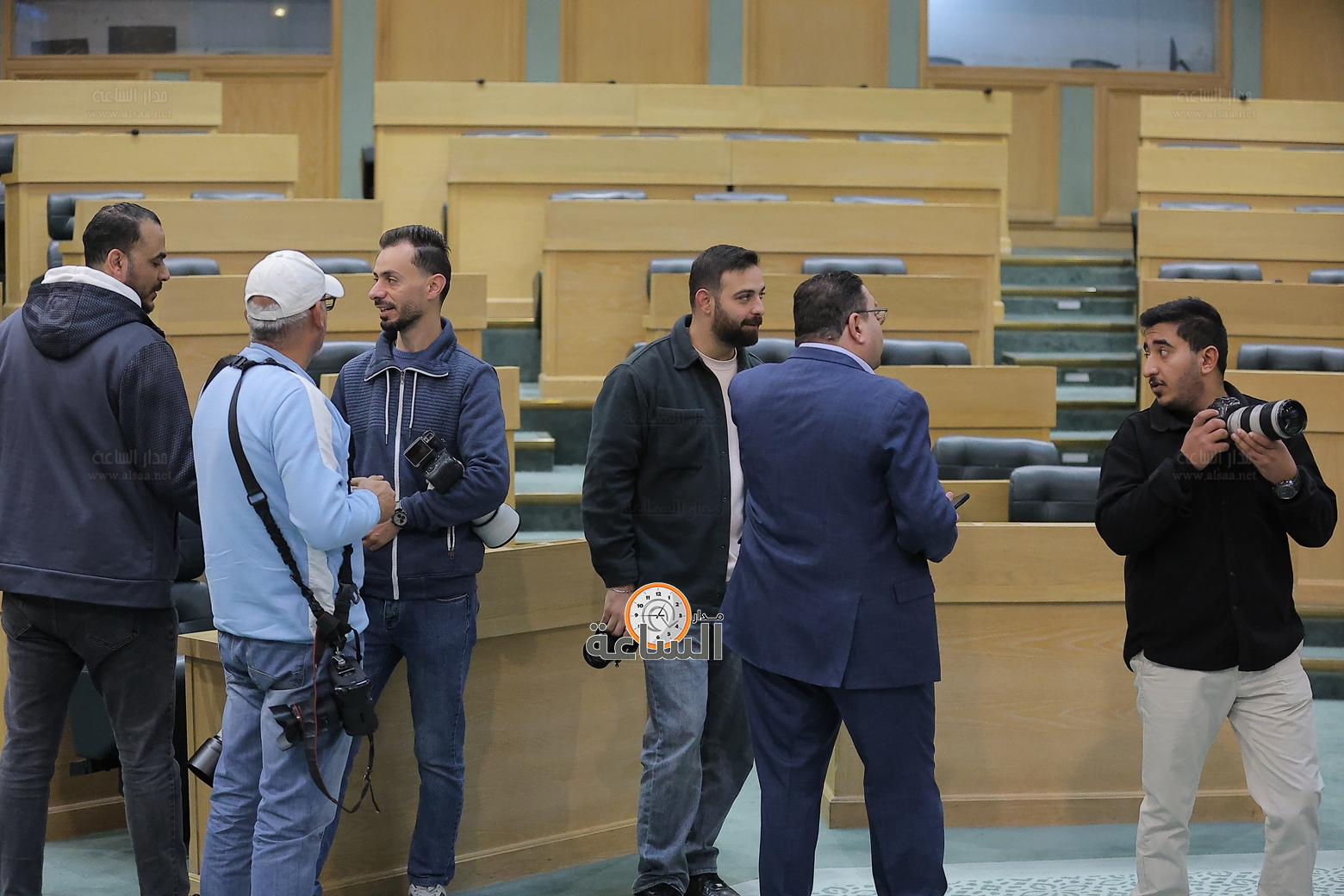 Madar Al-Saa Images 0.05087937881236537