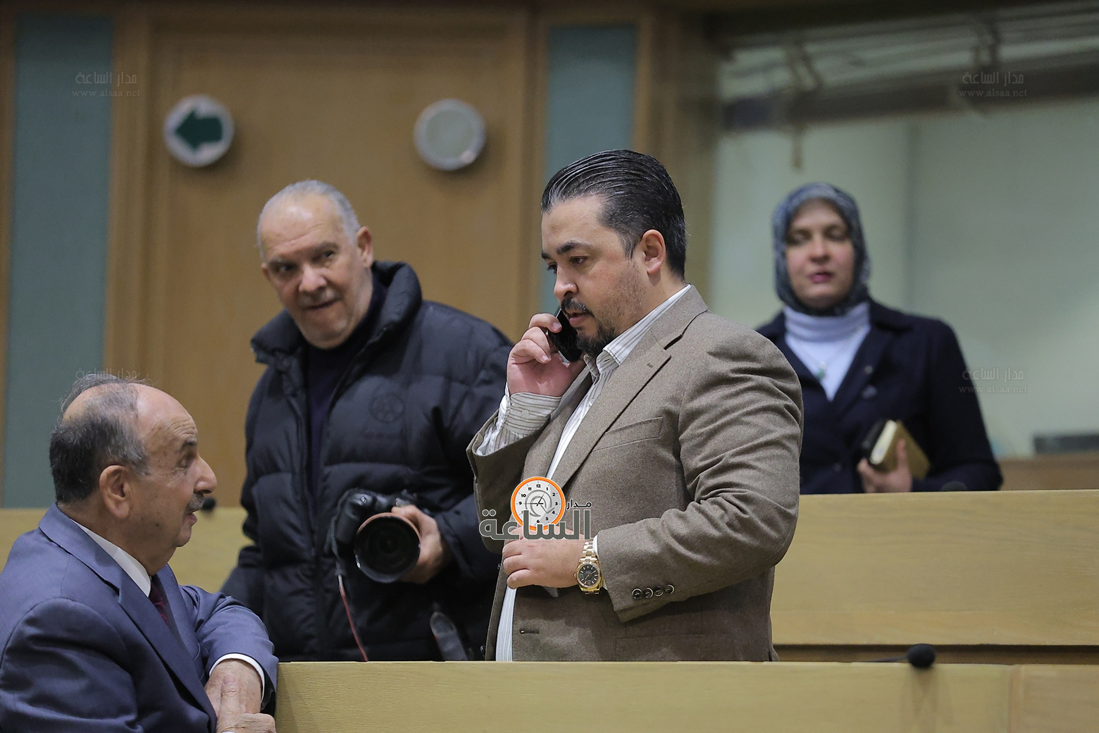 Madar Al-Saa Images 0.4096806150471607