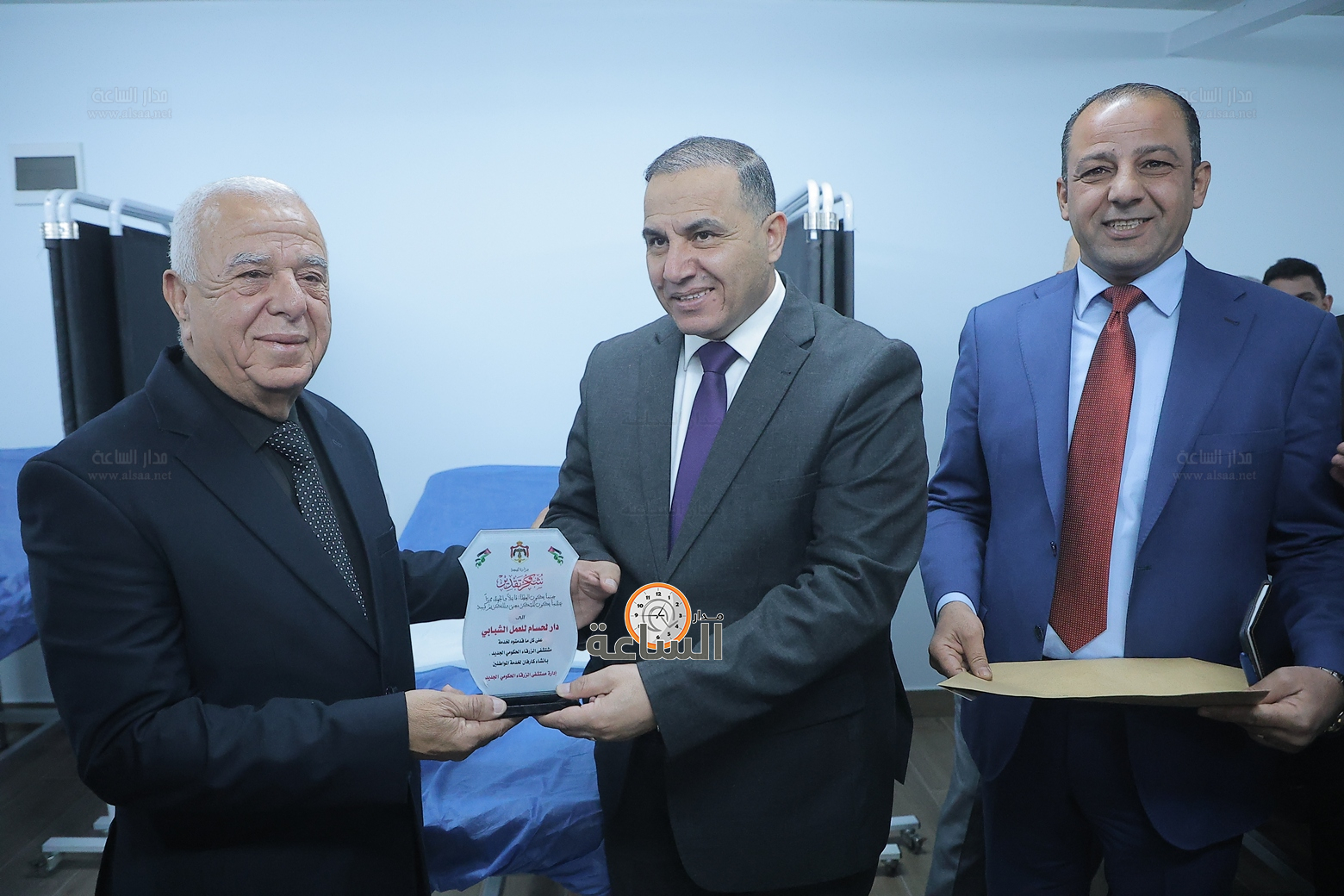 Madar Al-Saa Images 0.8879648040697434