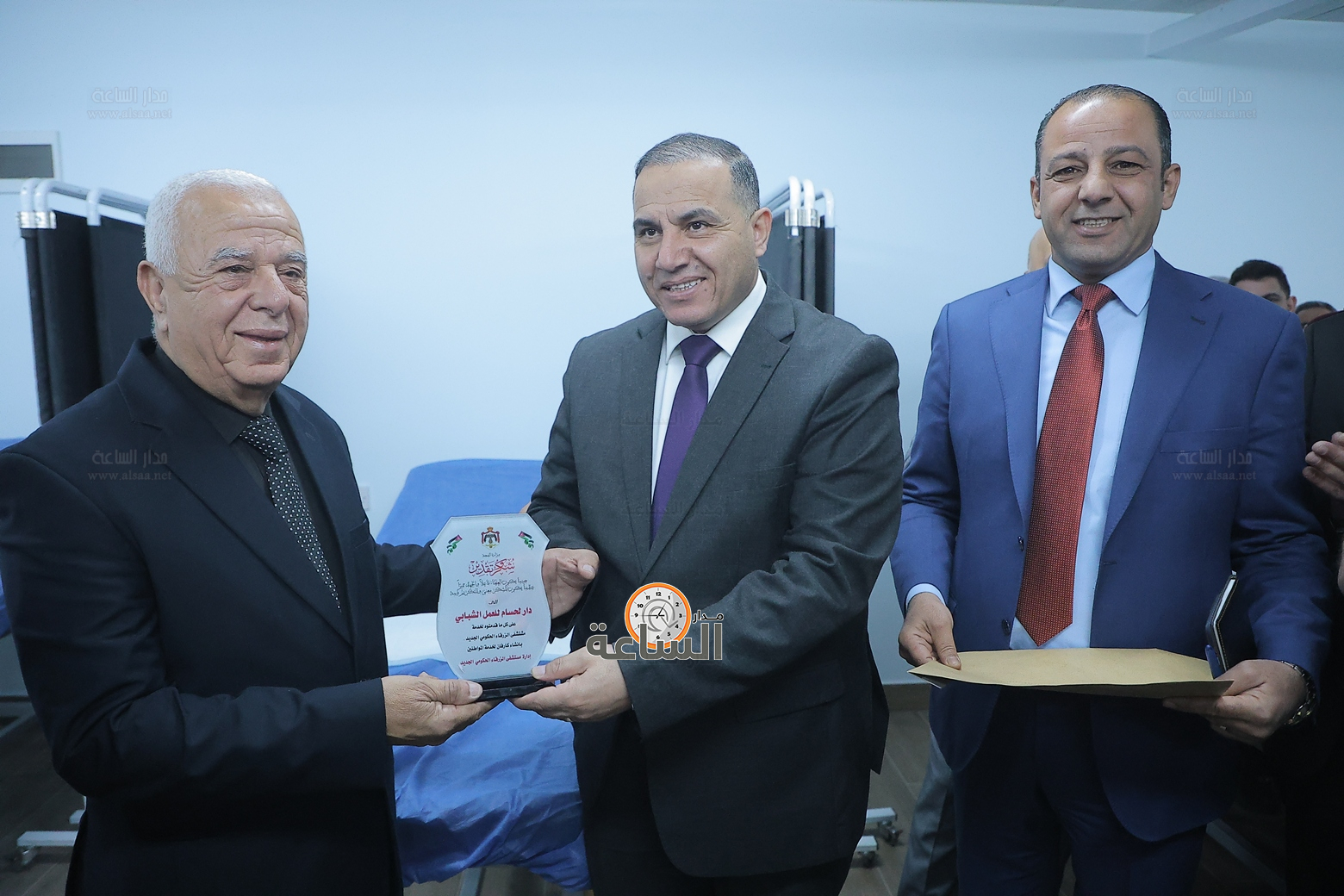 Madar Al-Saa Images 0.03573080215233537