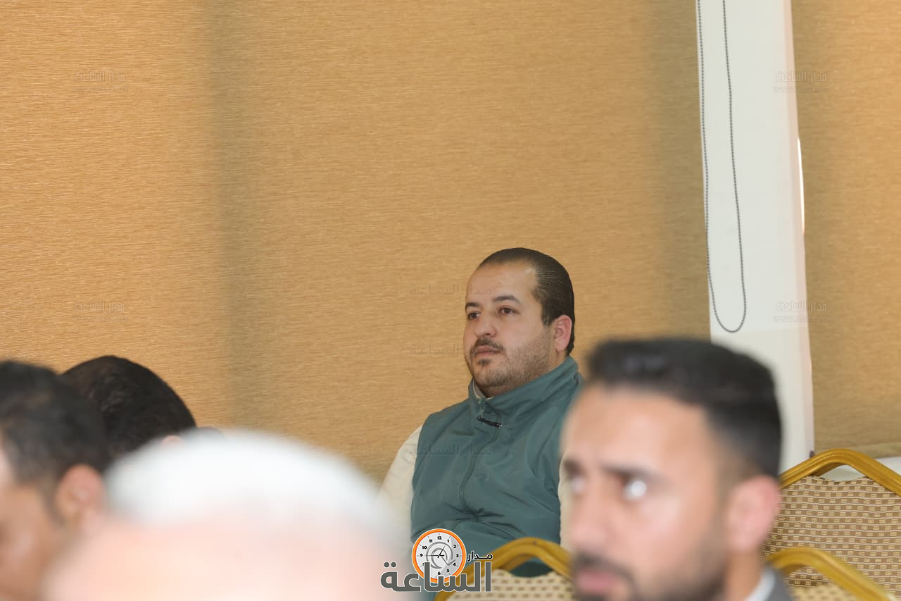 Madar Al-Saa Images 0.2936877522374288