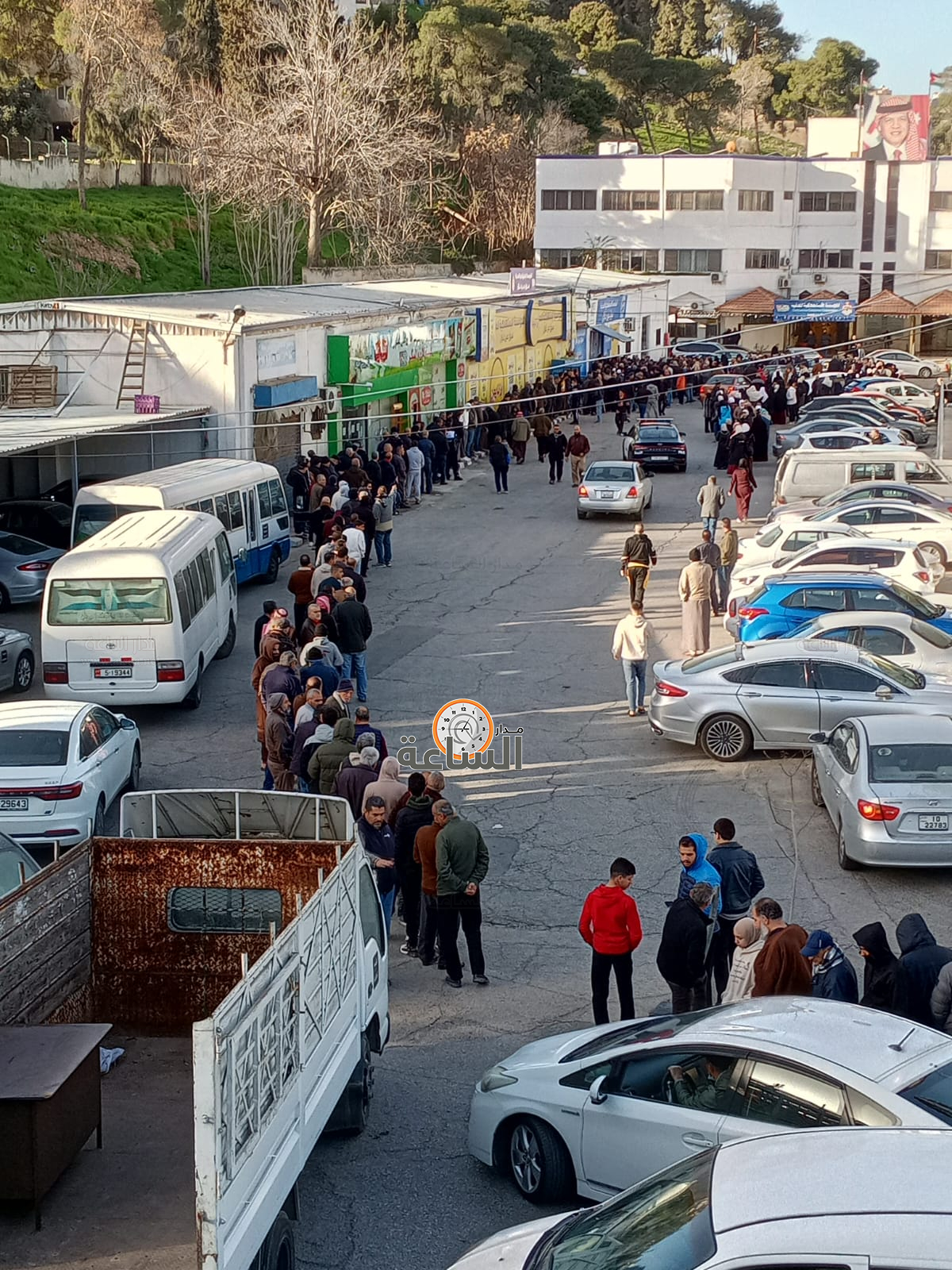 Madar Al-Saa Images 0.826500928314021