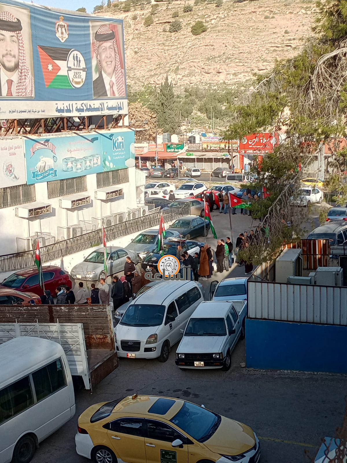 Madar Al-Saa Images 0.4443582335517361