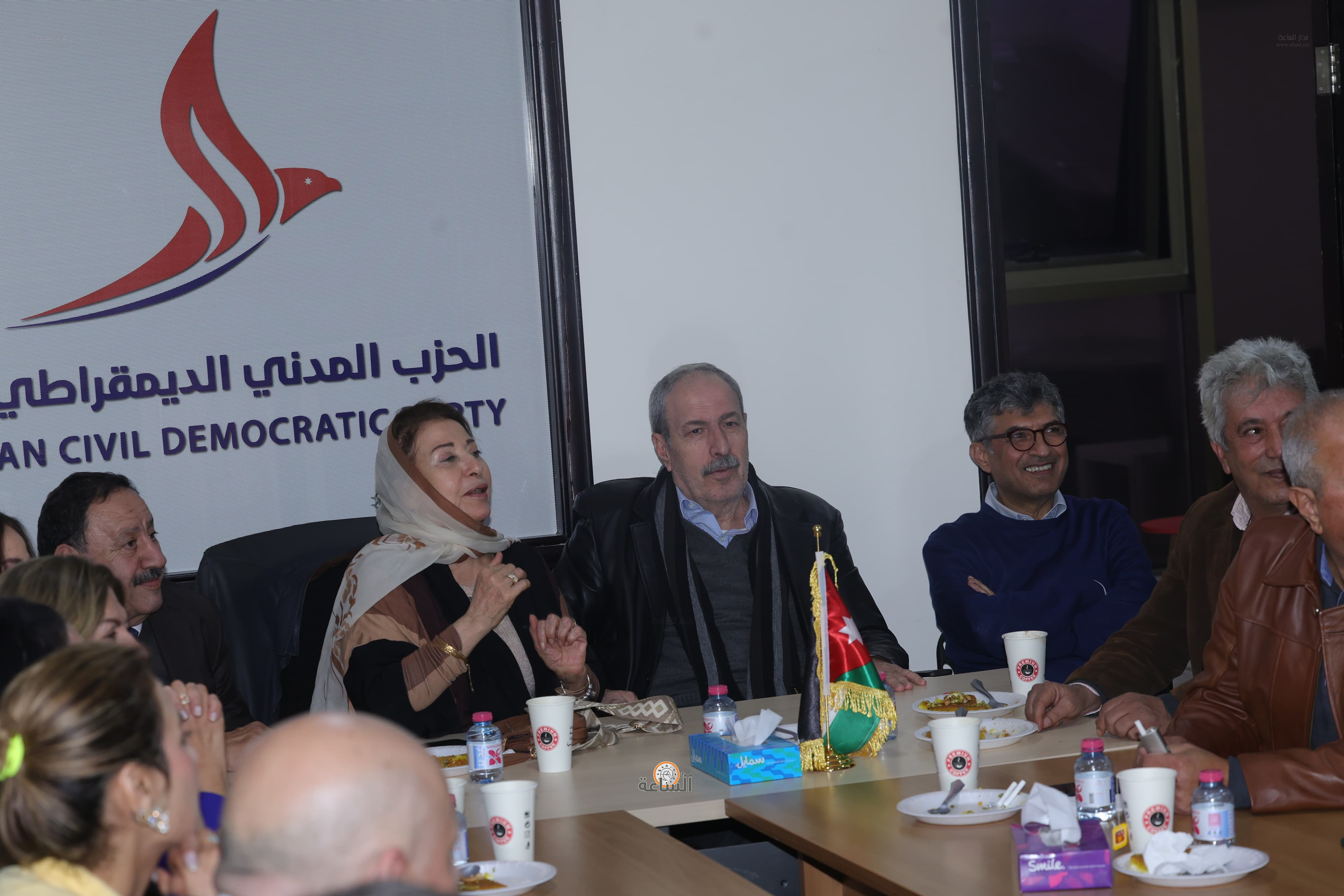 Madar Al-Saa Images 0.7514854249537877