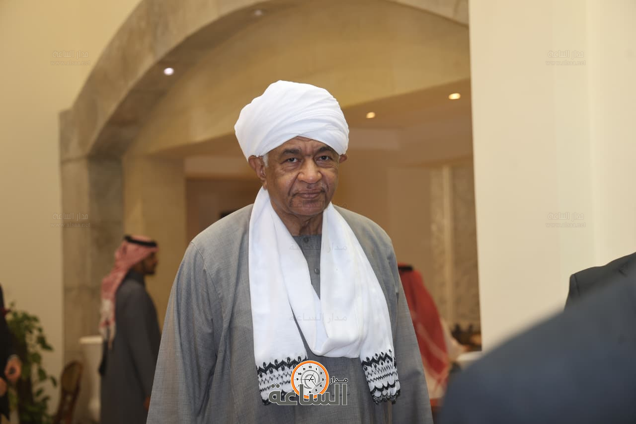 Madar Al-Saa Images 0.3804855574113968