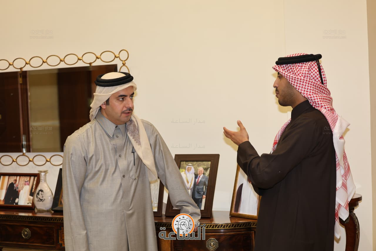 Madar Al-Saa Images 0.11991944185648074