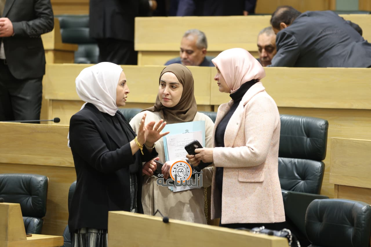 Madar Al-Saa Images 0.6403751528883728