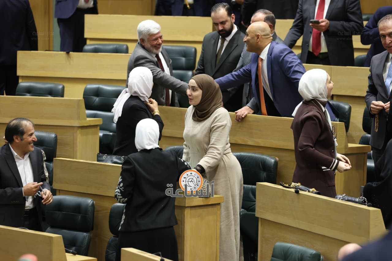 Madar Al-Saa Images 0.7177469002339085