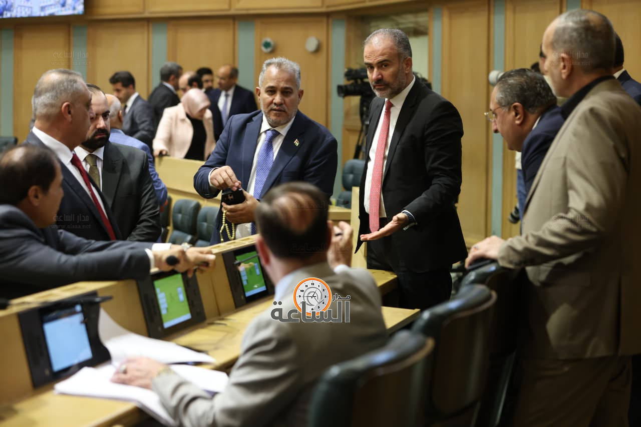 Madar Al-Saa Images 0.5463411845638897