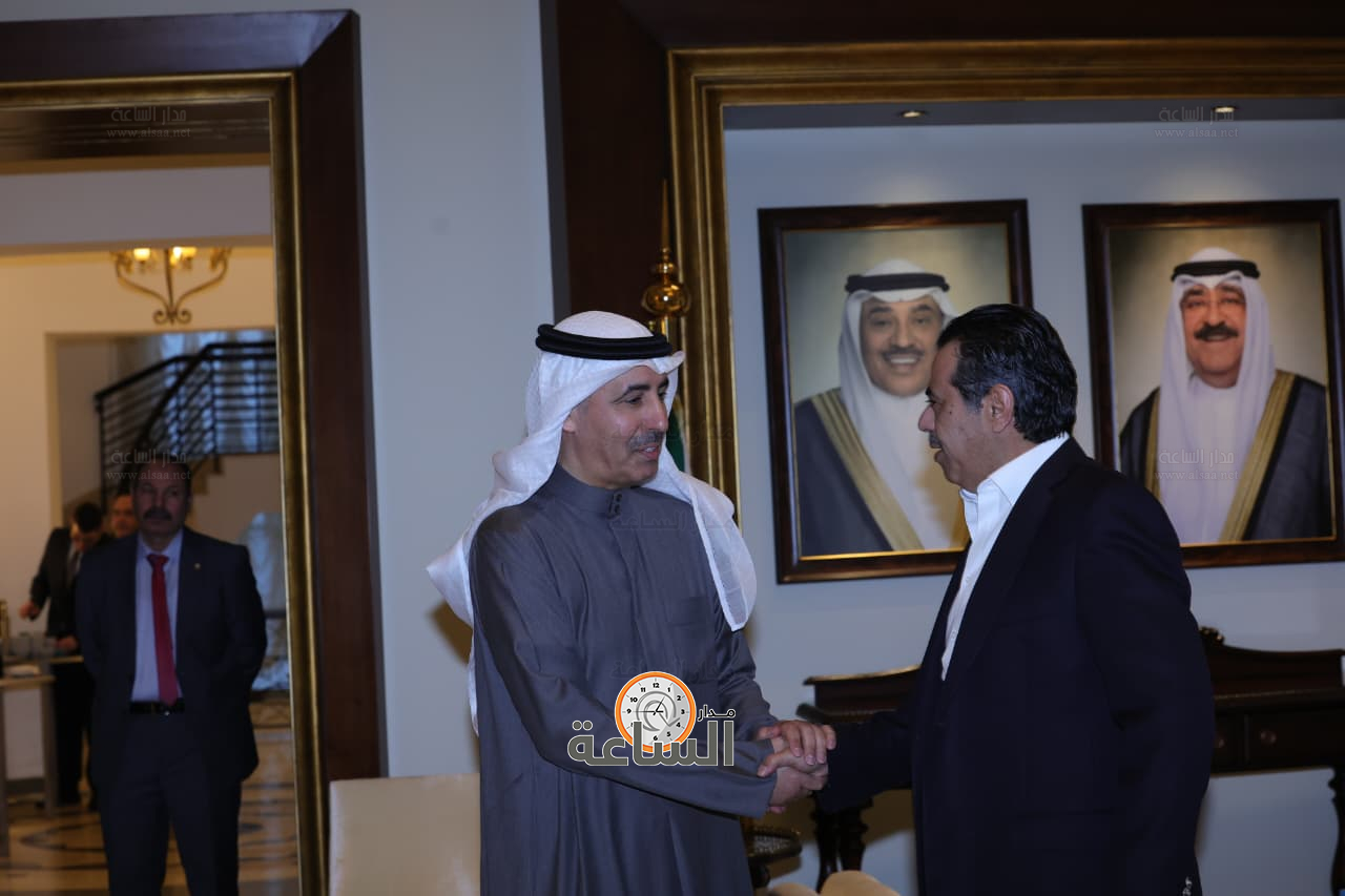 Madar Al-Saa Images 0.368594667590599