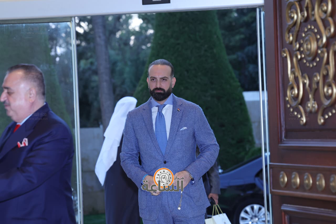 Madar Al-Saa Images 0.9161070584827593