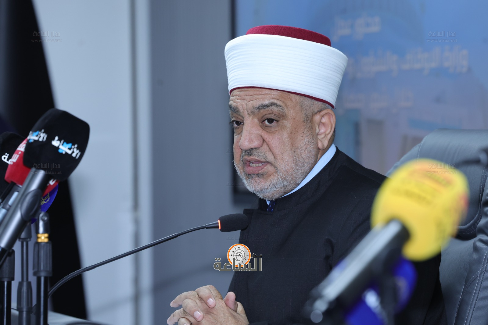 Madar Al-Saa Images 0.25901796799803933