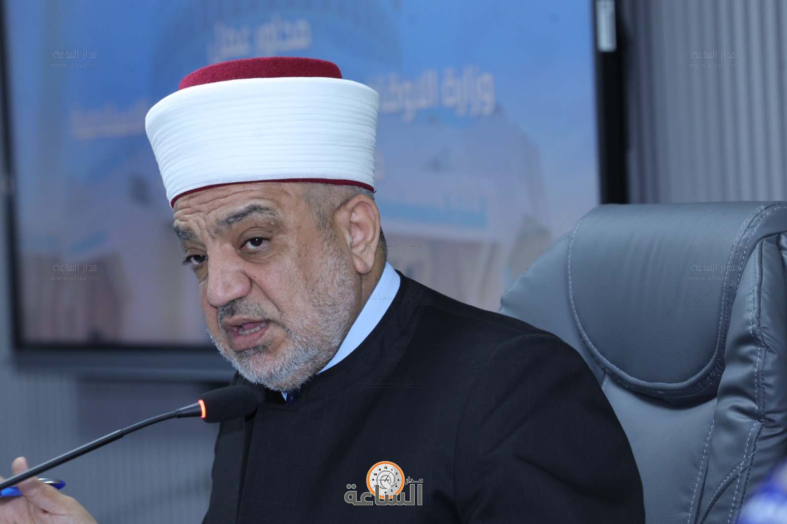 Madar Al-Saa Images 0.34671631082564836