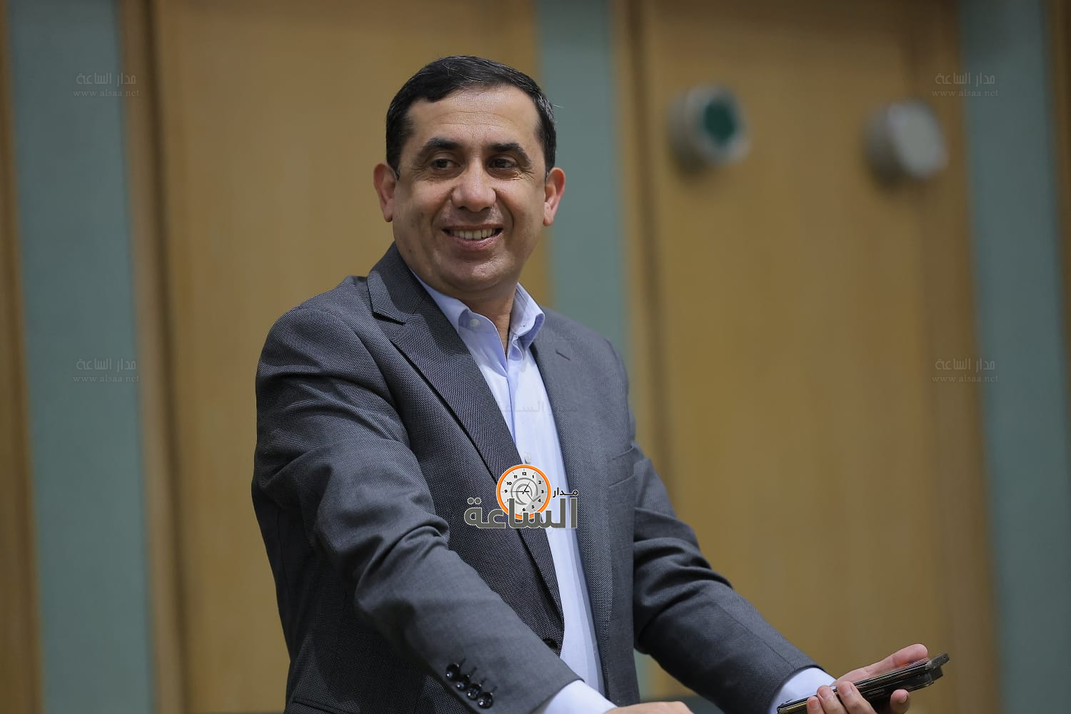 Madar Al-Saa Images 0.8212050480682859