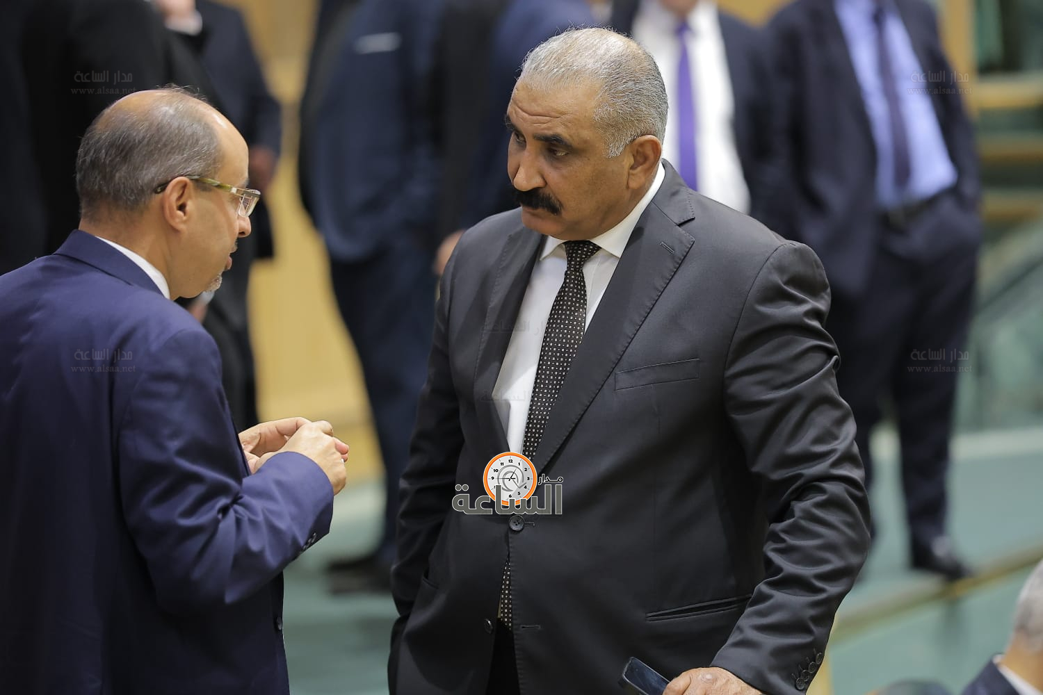 Madar Al-Saa Images 0.7259504449311962