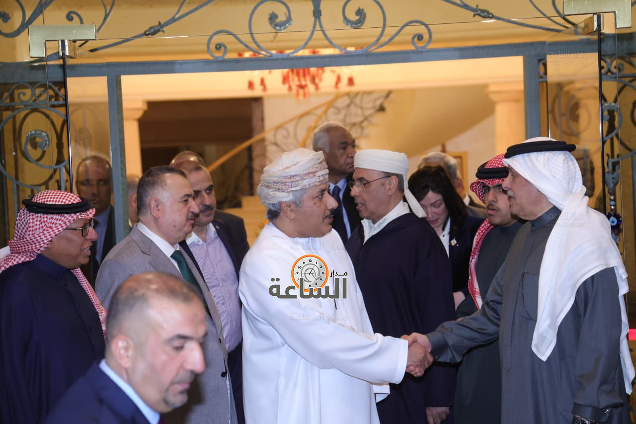 Madar Al-Saa Images 0.10744765846442883