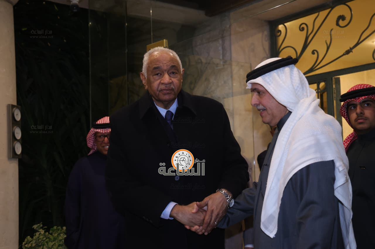 Madar Al-Saa Images 0.19190170143768193