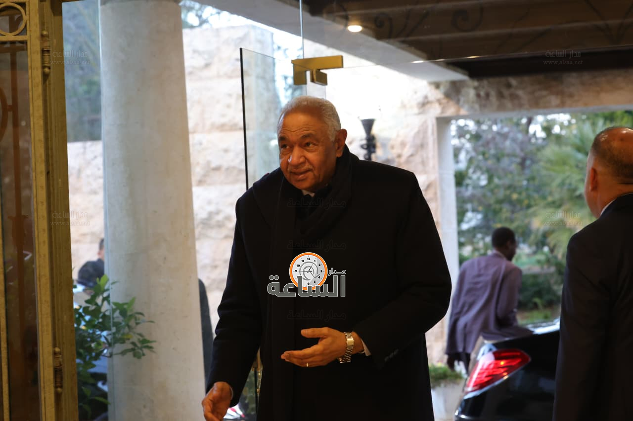 Madar Al-Saa Images 0.33053339312100094