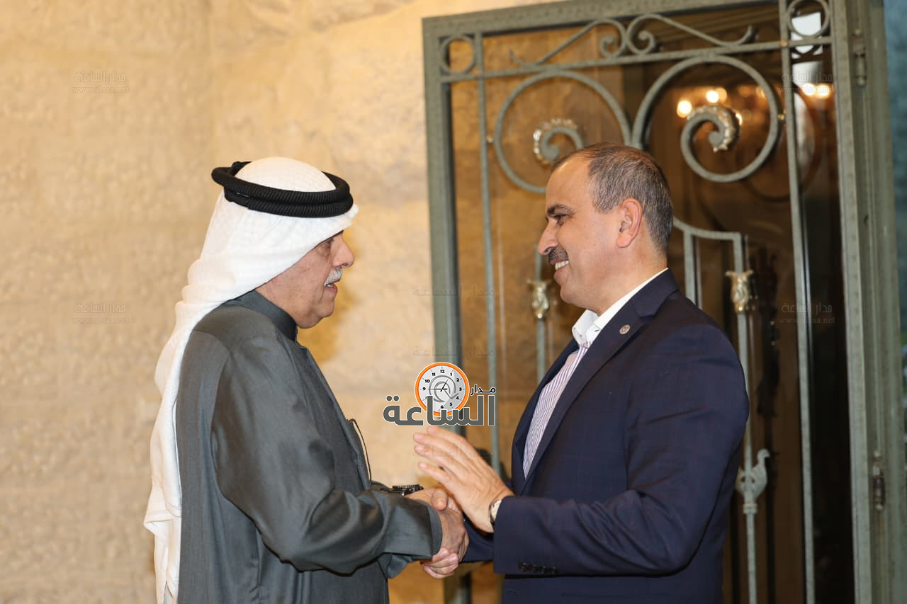 Madar Al-Saa Images 0.19606720927172805