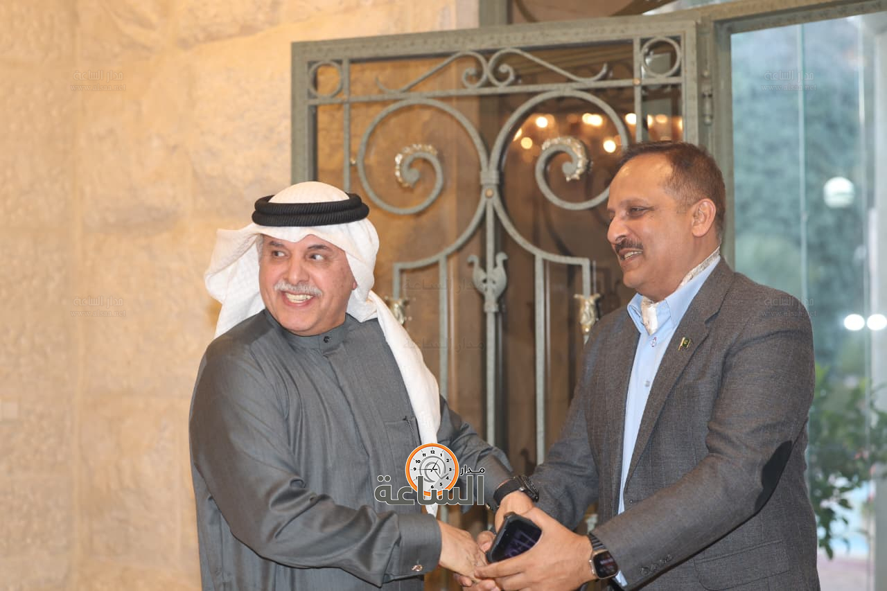 Madar Al-Saa Images 0.14050924142221133