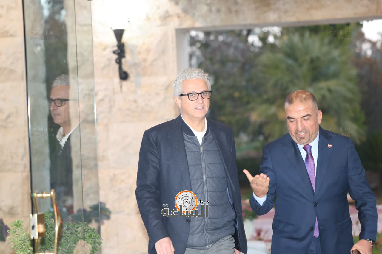 Madar Al-Saa Images 0.042302449108334916