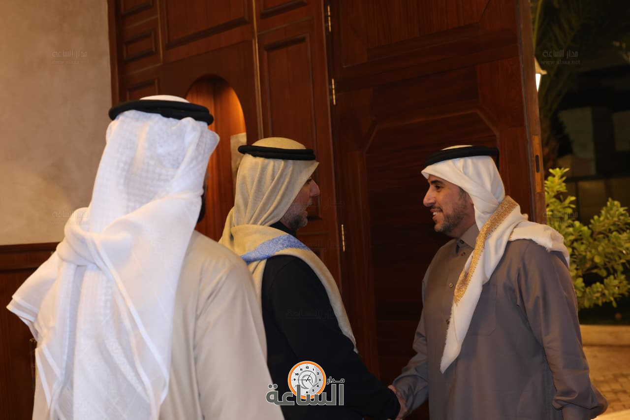 Madar Al-Saa Images 0.32060228874998686